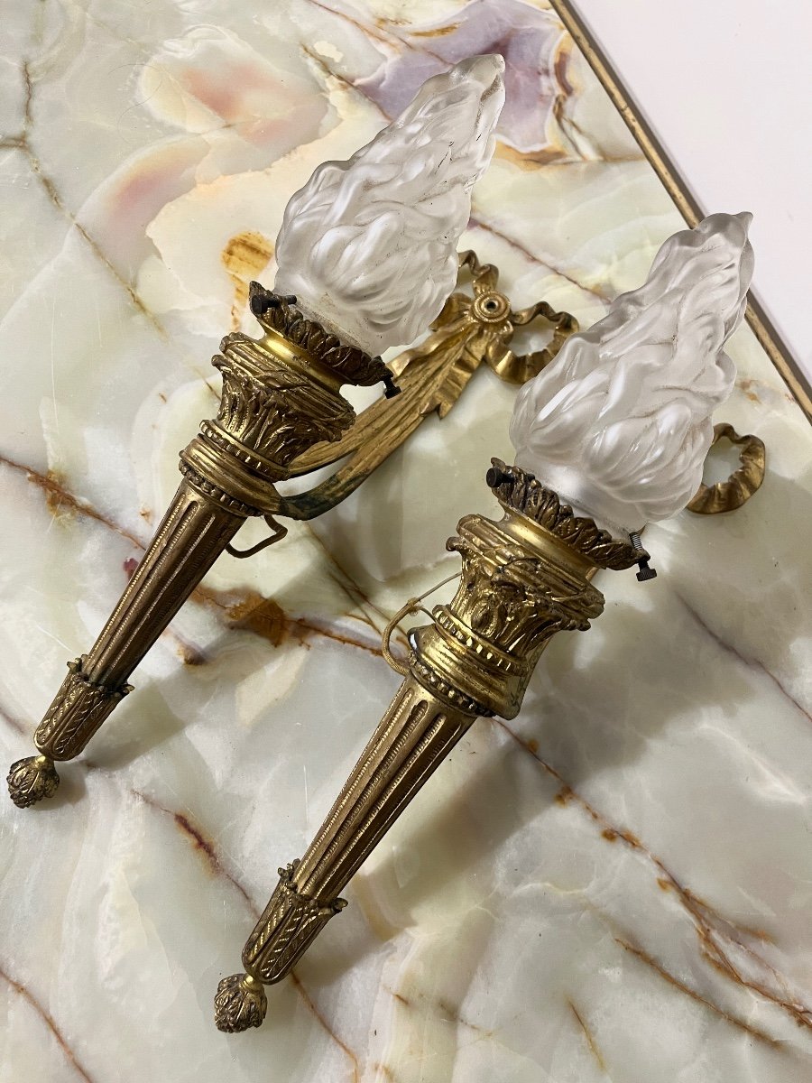 Pair Of Gilt And Chiseled Bronze Sconces-photo-4