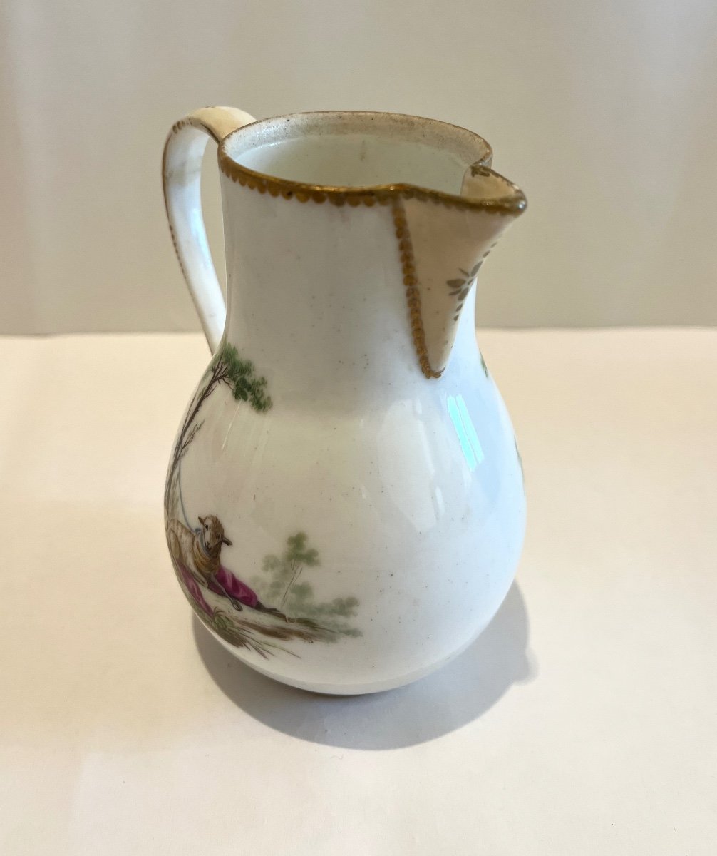 Creamer Milk Pot From Saxe In Porcelain Late 18th Century, Early 19th Century-photo-2