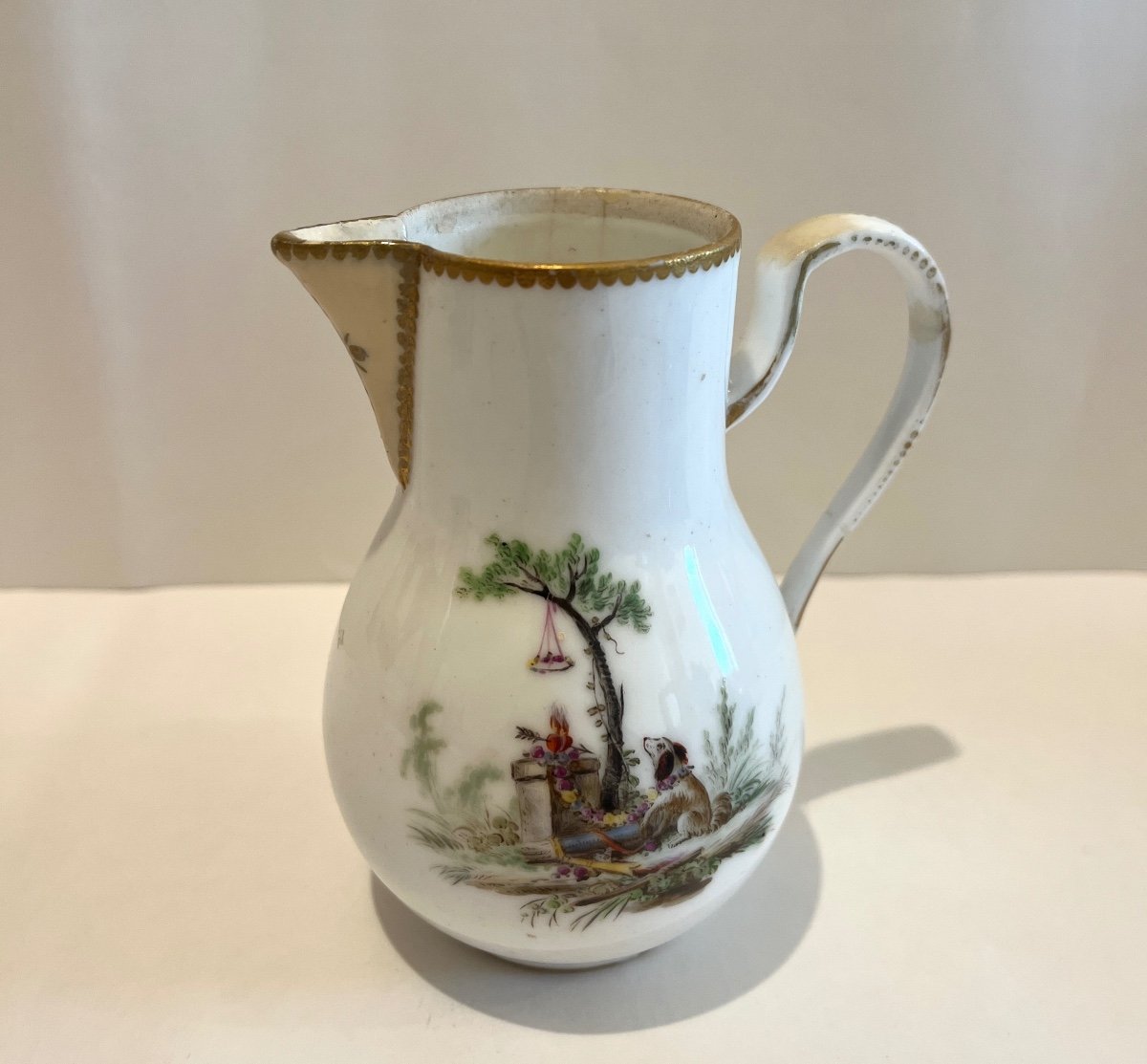 Creamer Milk Pot From Saxe In Porcelain Late 18th Century, Early 19th Century