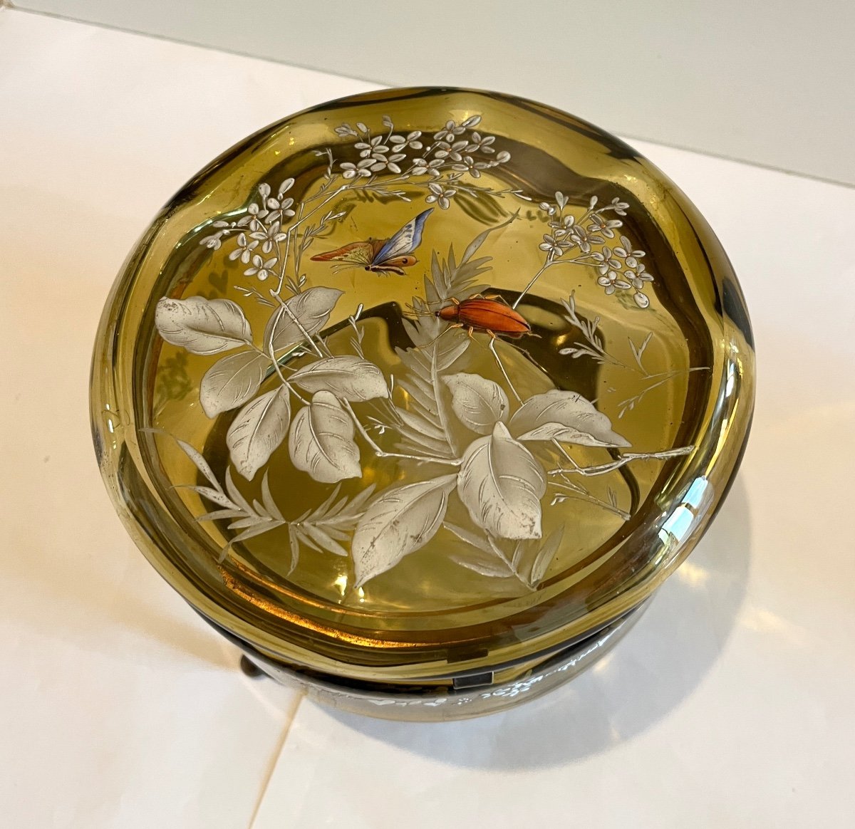 Large Enameled Glass Candy Box Decorated With Flowers, A Butterfly And  An Insect-photo-2