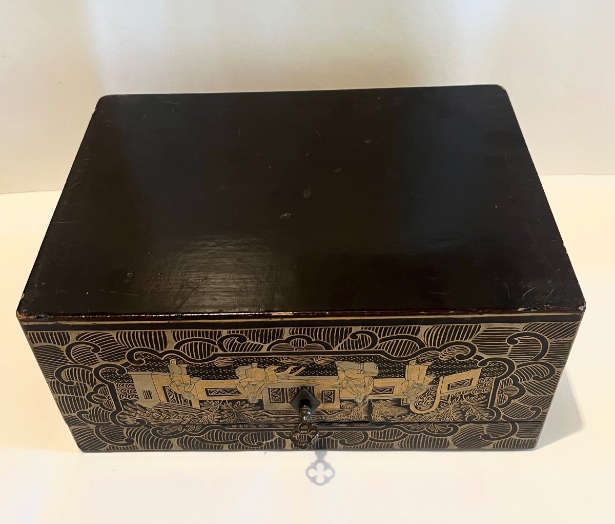 Gilded Chinese Lacquer Box 19th Century Canton-photo-7