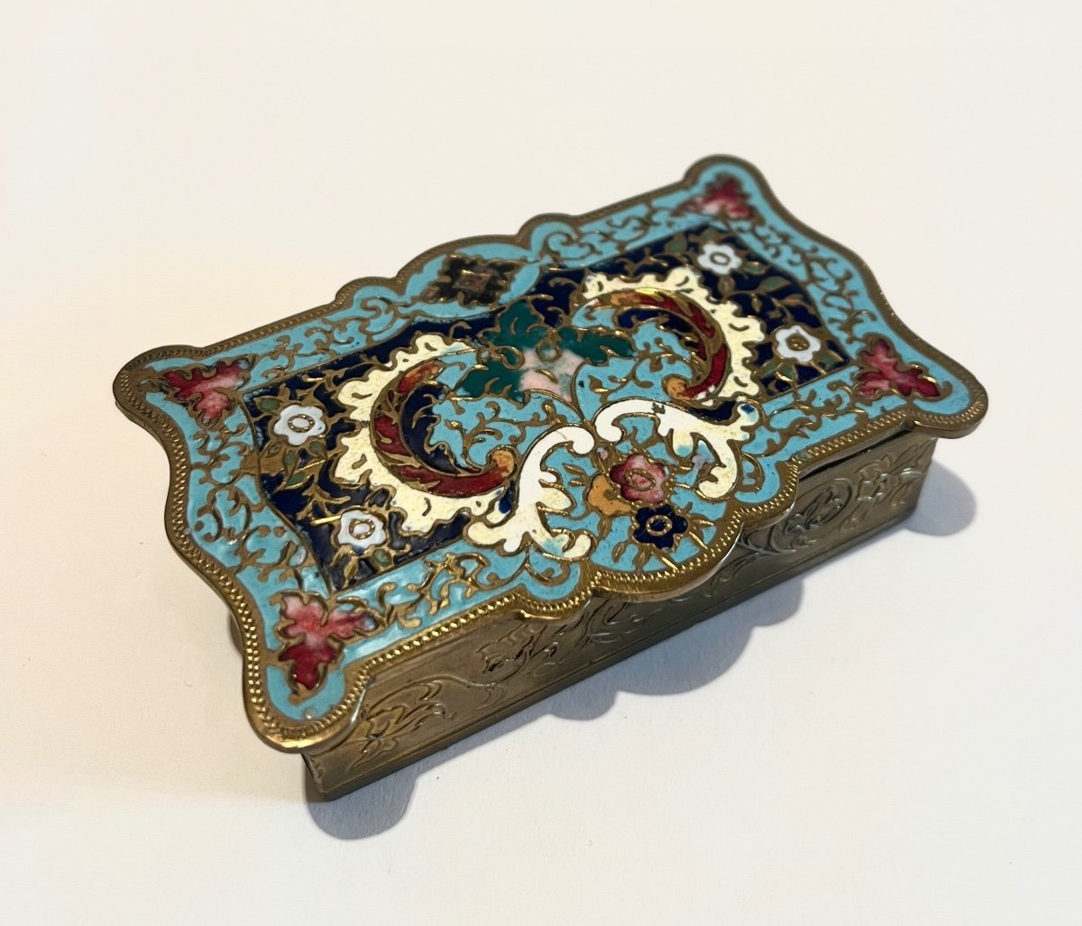 Pyrogenic Matchbox In Gilt Bronze And Cloisonné Enamels Late 19th Century-photo-1