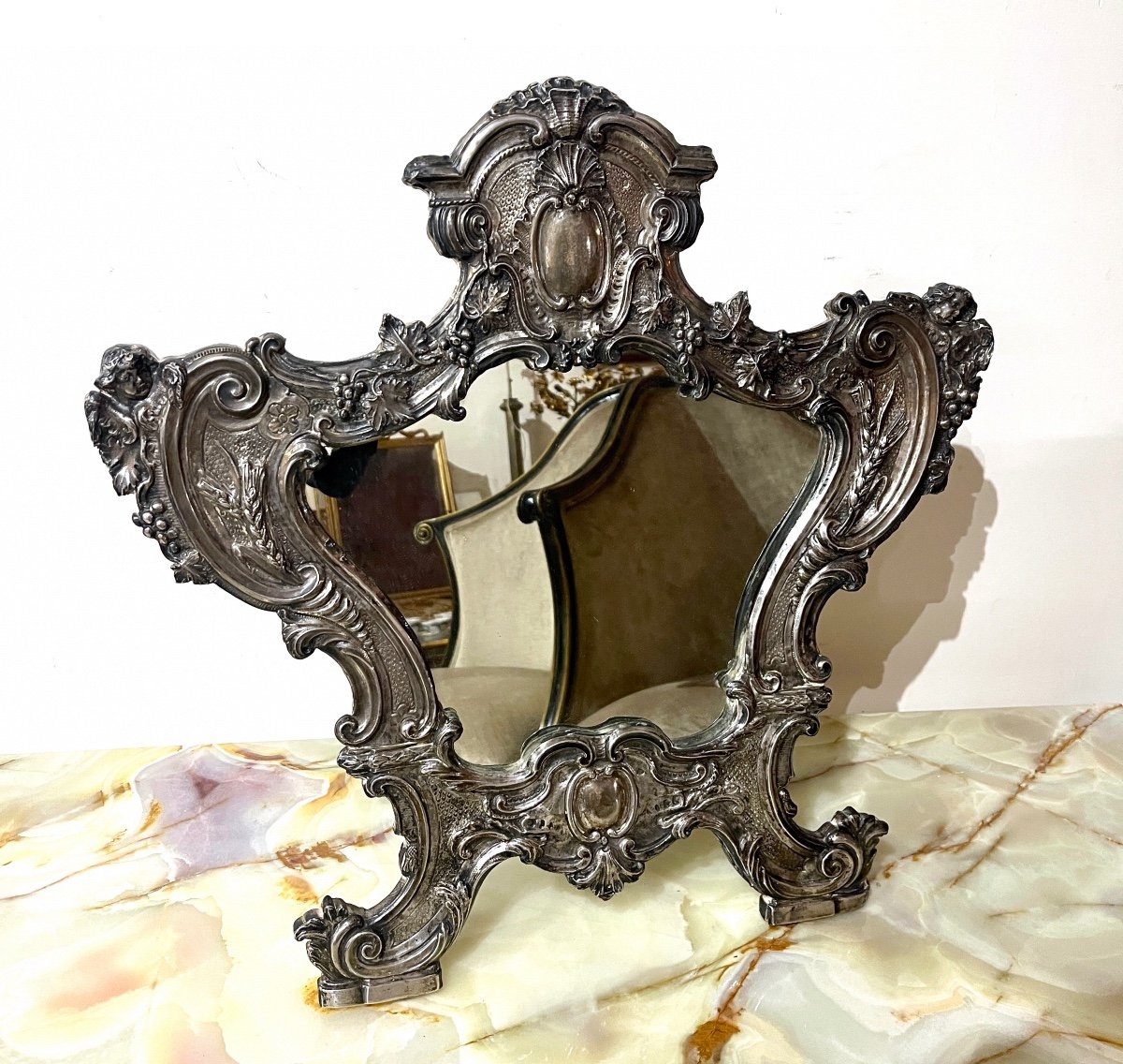 Table Mirror In Embossed Silver Hallmarked 5 Times -photo-1