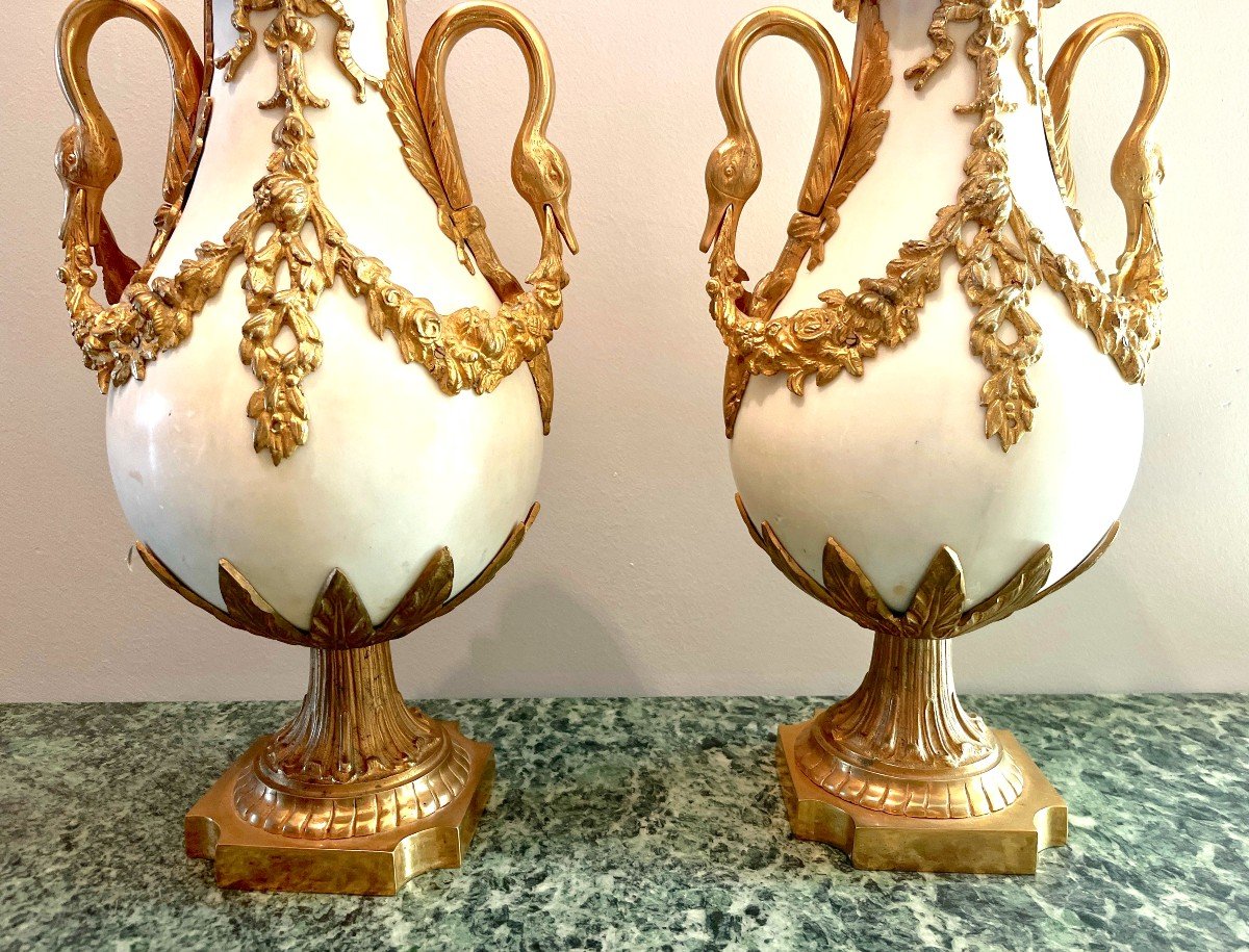 Pair Of Baluster Vases In White Marble And Gilt Bronze-photo-3