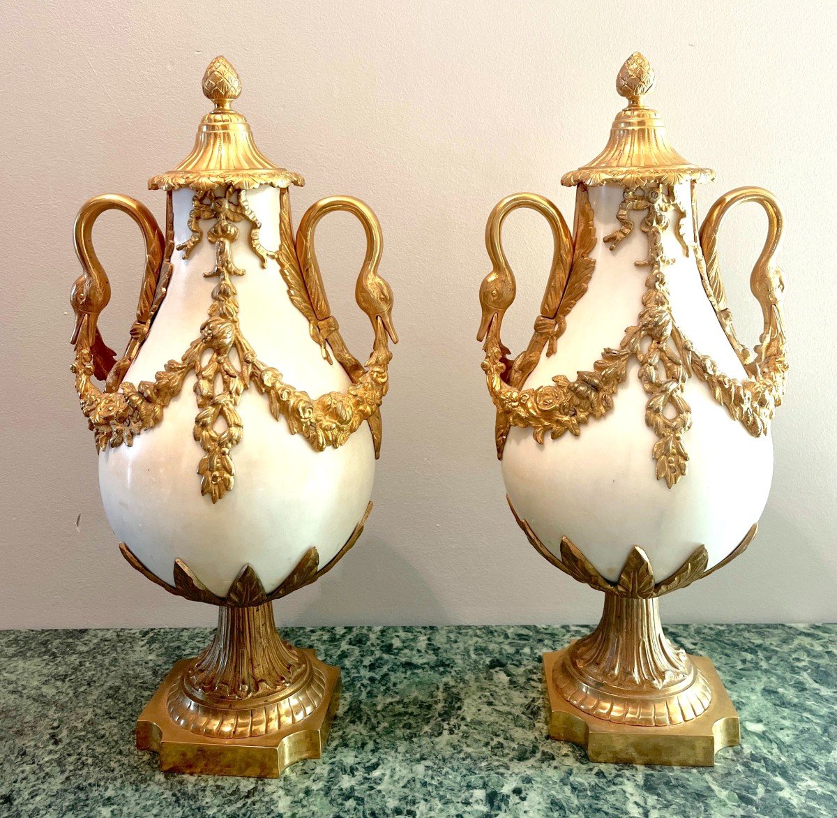 Pair Of Baluster Vases In White Marble And Gilt Bronze-photo-1