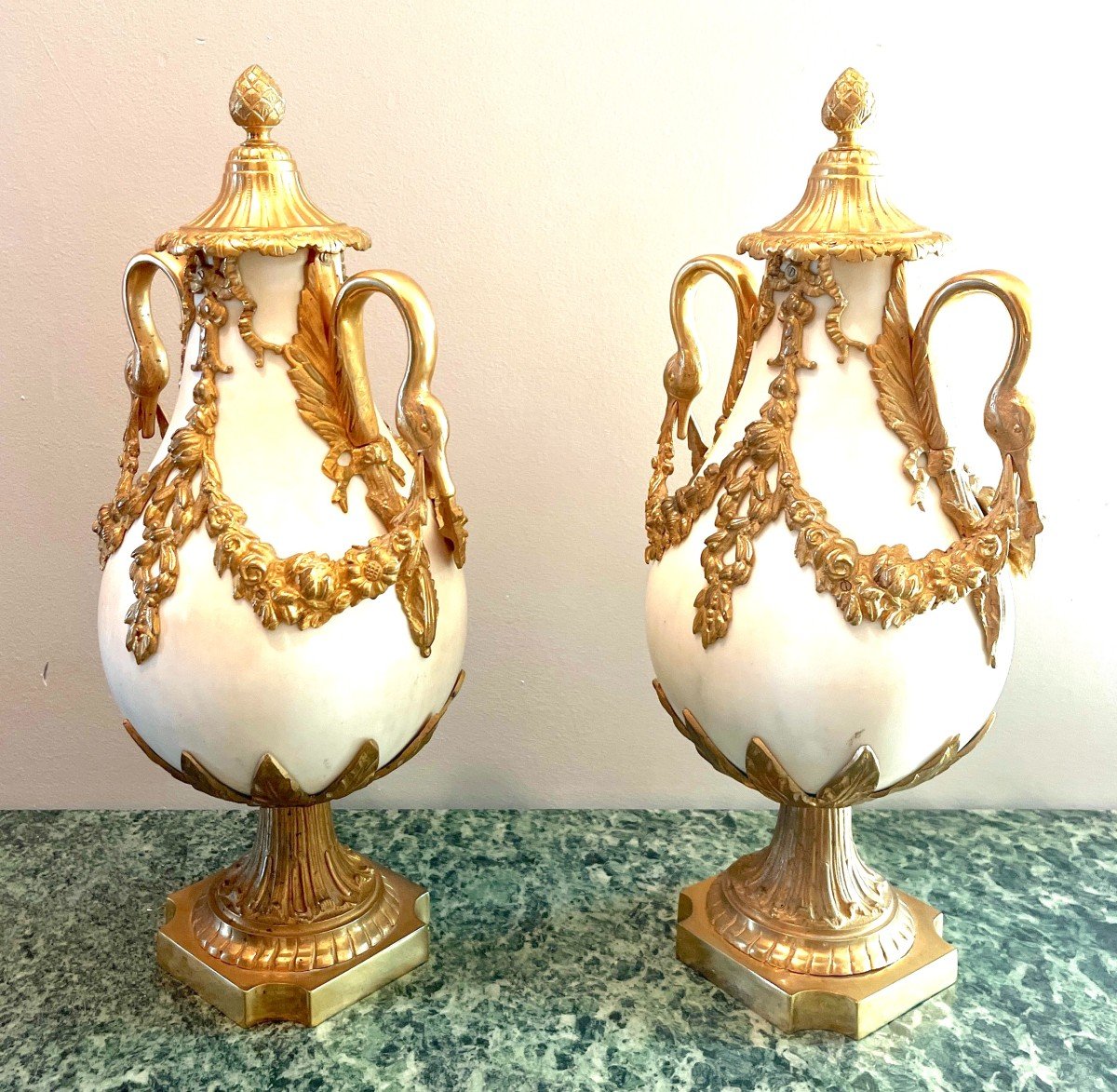 Pair Of Baluster Vases In White Marble And Gilt Bronze-photo-3