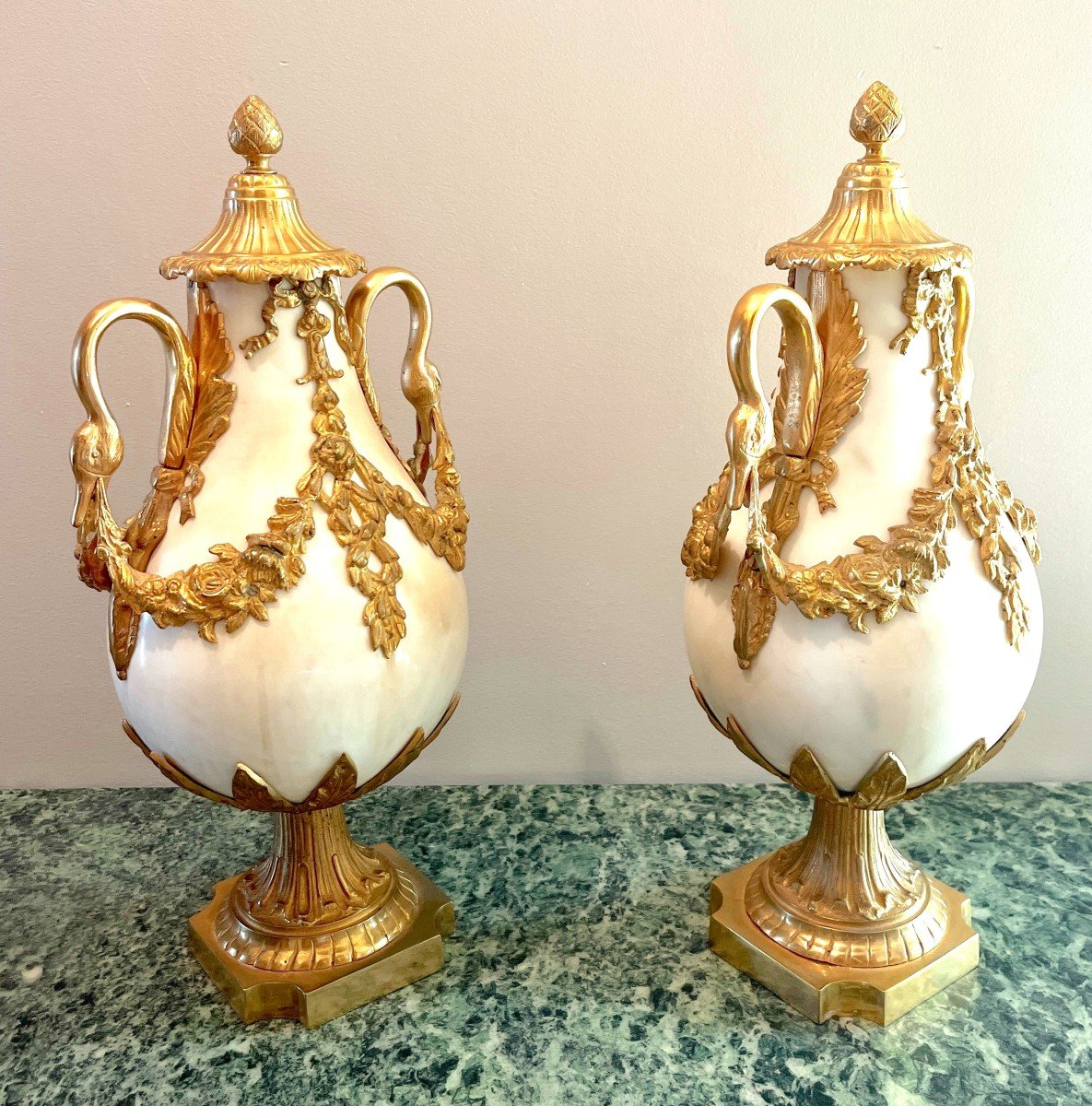 Pair Of Baluster Vases In White Marble And Gilt Bronze-photo-5