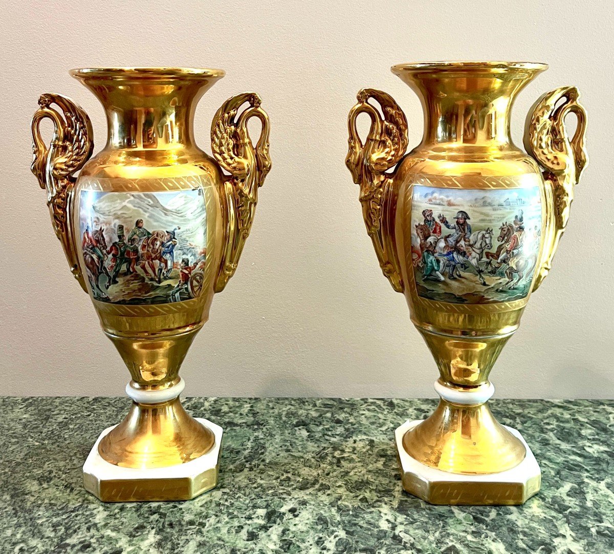 Pair Of Porcelain Vases Of Paris Style With Battle Scene Decoration-photo-1