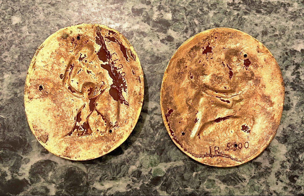 Two Oval Medallions In Gilt Bronze Empire Style 1-photo-2