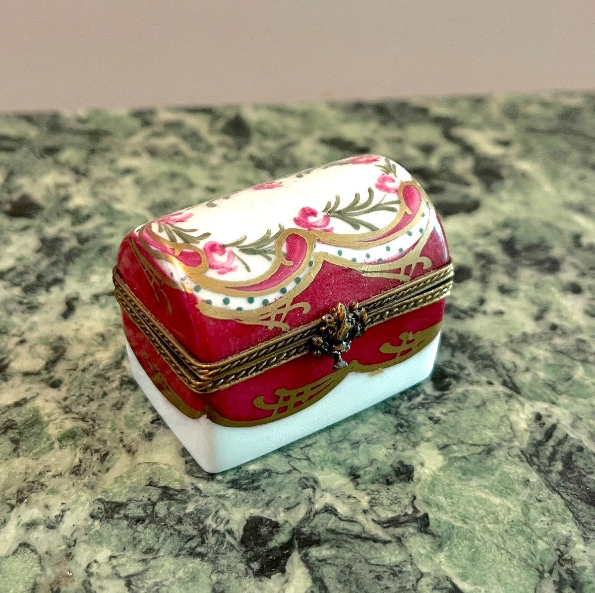 Limoges Porcelain Pill Boxes -photo-7