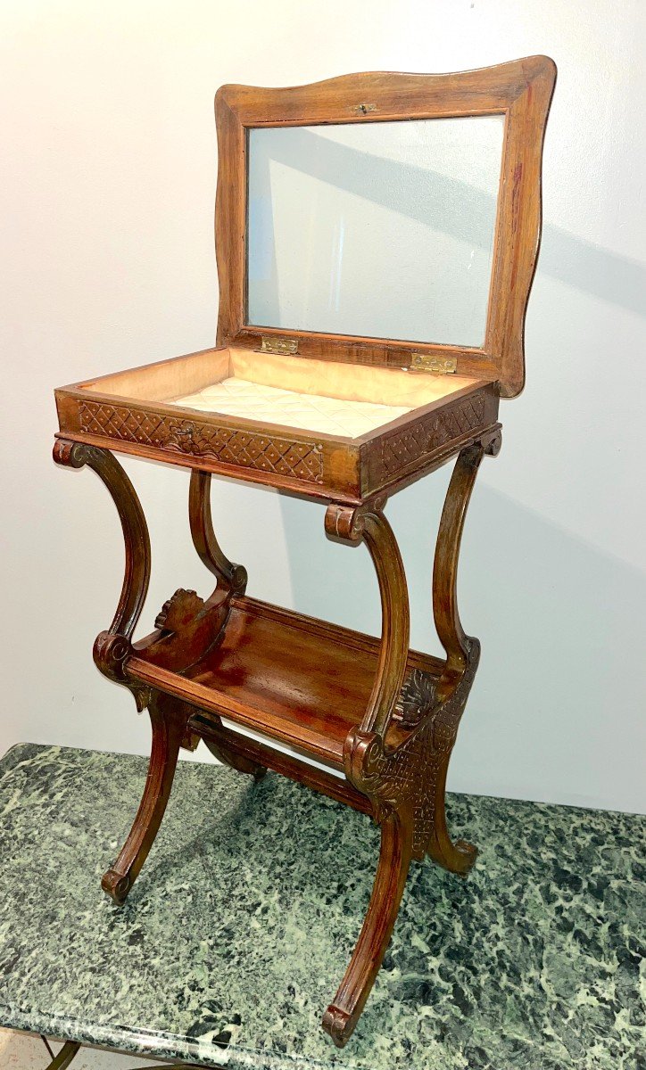 Small Louis XV Style Carved Walnut Display Table, 19th Century-photo-4