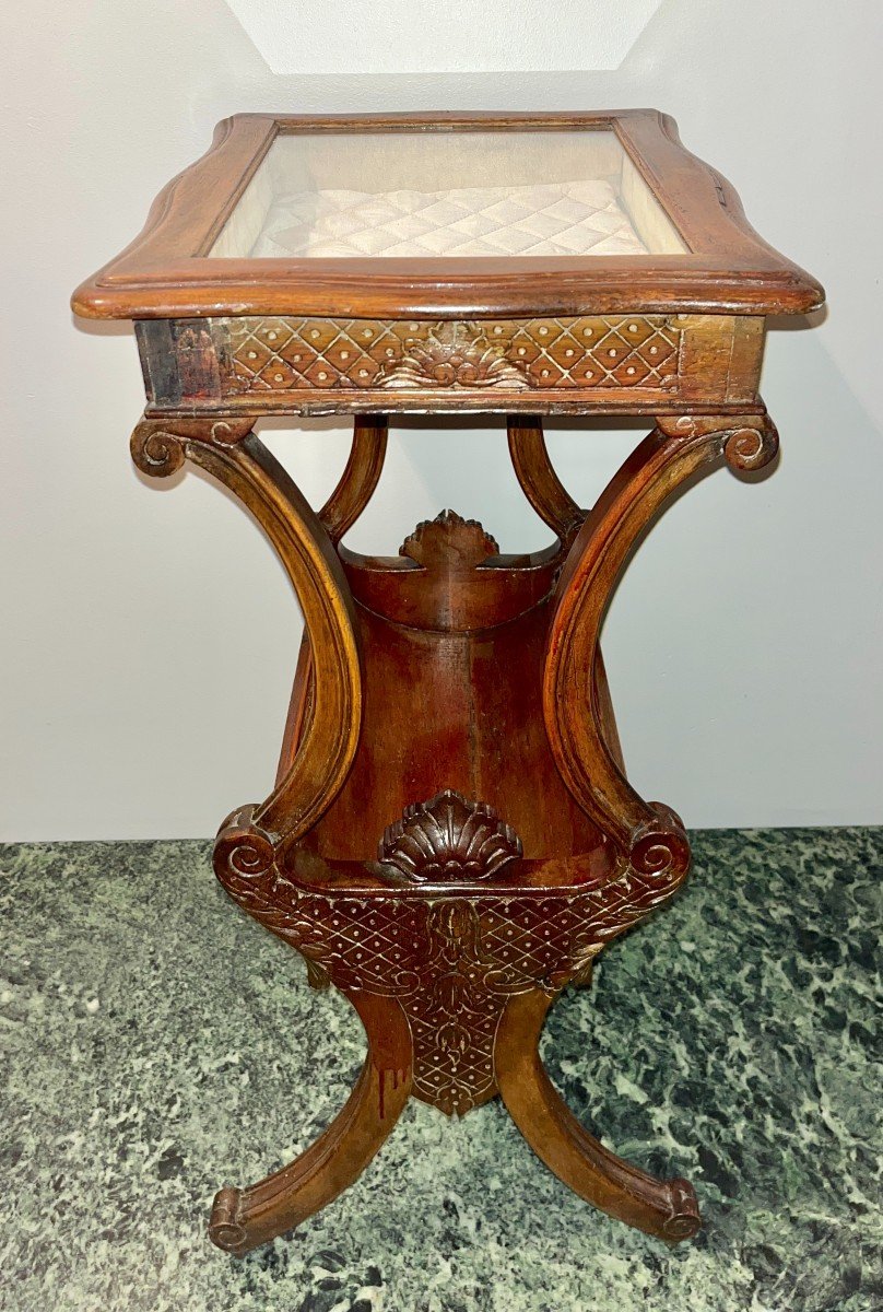 Small Louis XV Style Carved Walnut Display Table, 19th Century-photo-6