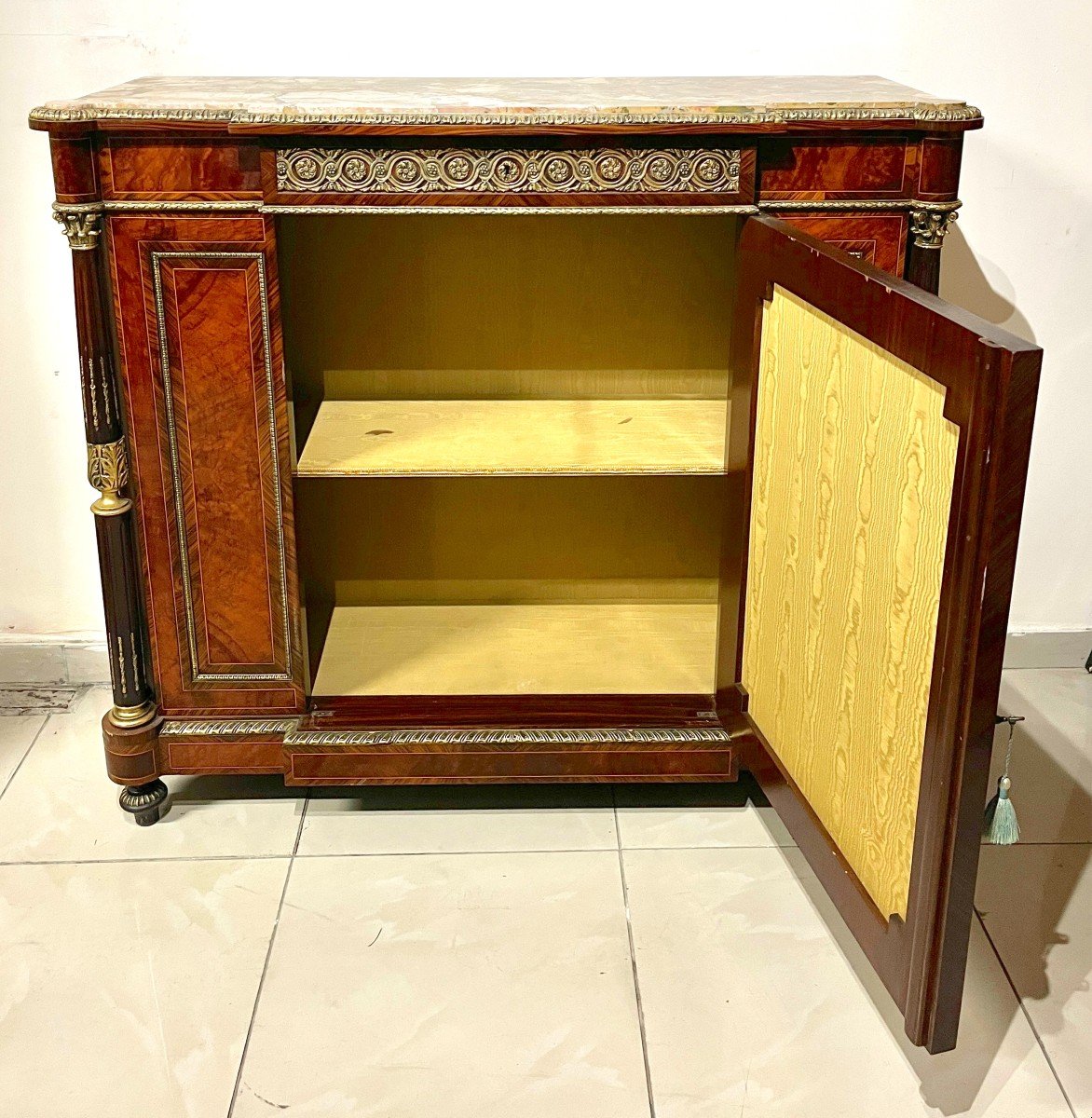 Marquetry And Gilt Bronze Dresser-photo-6