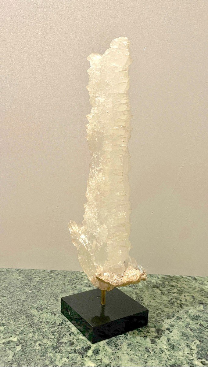 Grand Cristal De Roche En Quartz -photo-2