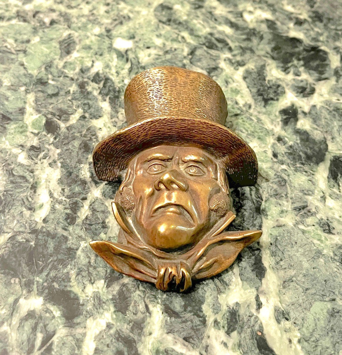 Bronze Wall Pyrogen Man With Hat 19th Century-photo-2