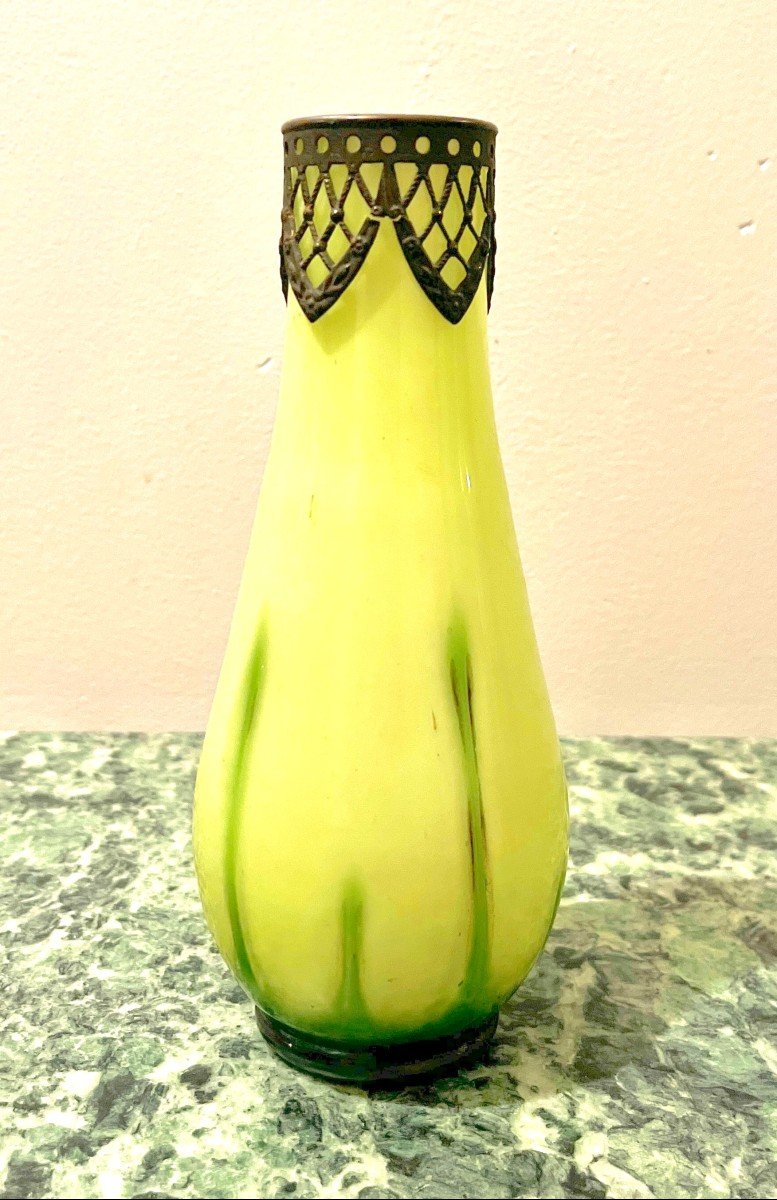 Vase Art Nouveau En Verre Soufflé 1910/1920