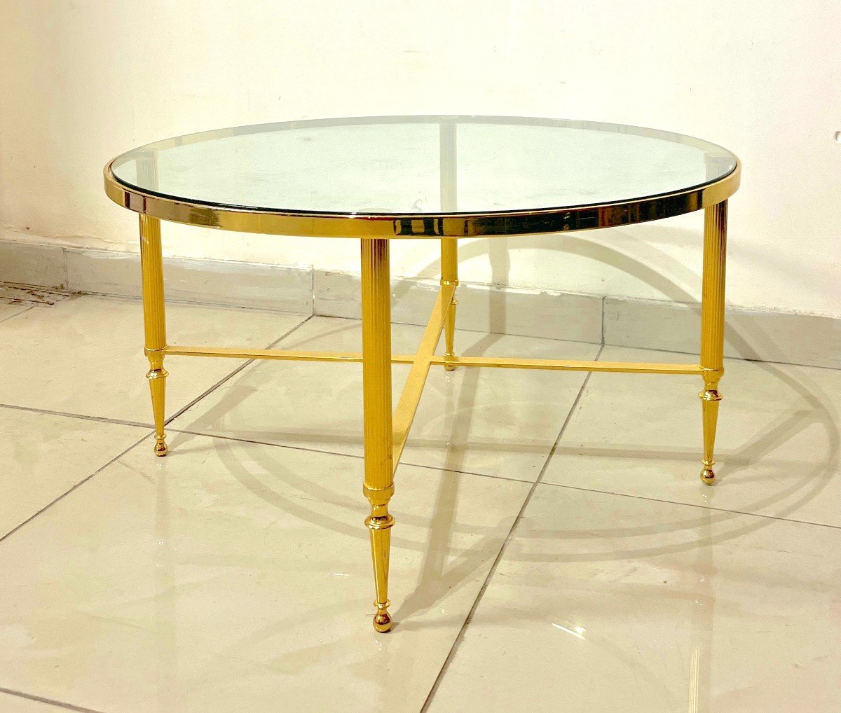 Round Coffee Table In Gold Brass And Glass Top-photo-1