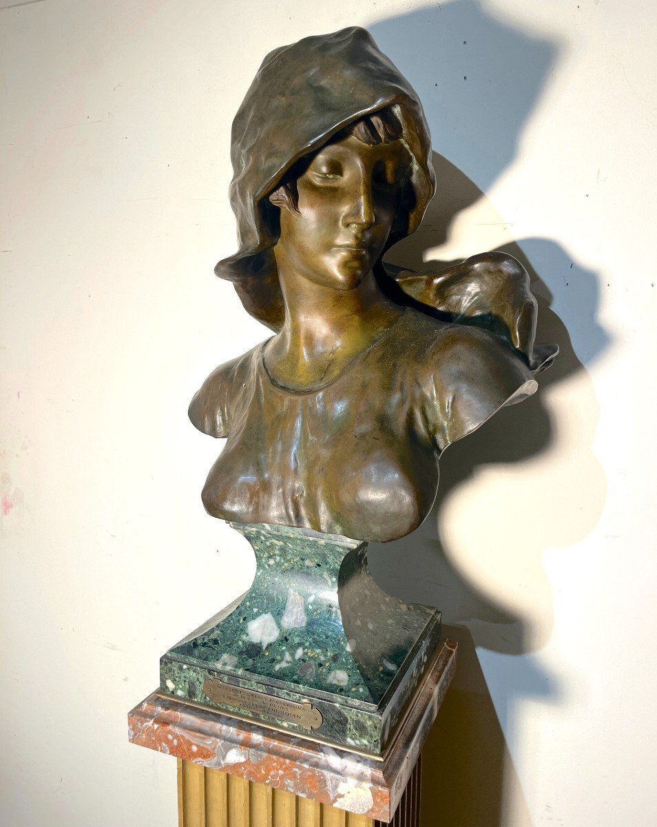 Buste De Femme En Bronze Sur Un Socle En Marbre - Hans Schork-photo-2