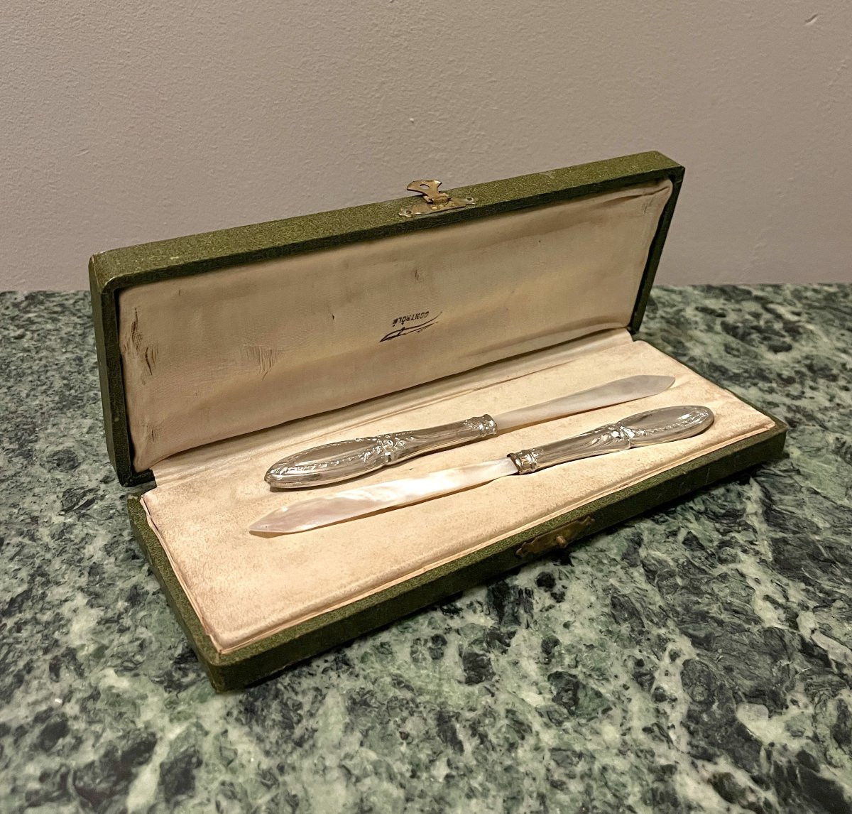 Mother-of-pearl Letter Opener -photo-1