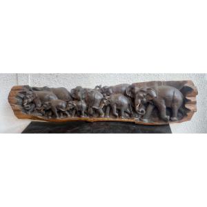 Très grande sculpture 1M 82  X 31 de H Troupeau d’éléphants sculpté sur bois