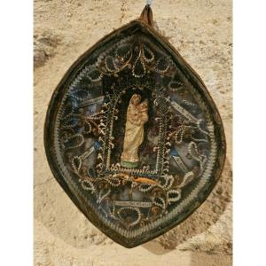 Reliquary Box, Paperolles, Virgin And Child, Diorama, Reliquary 