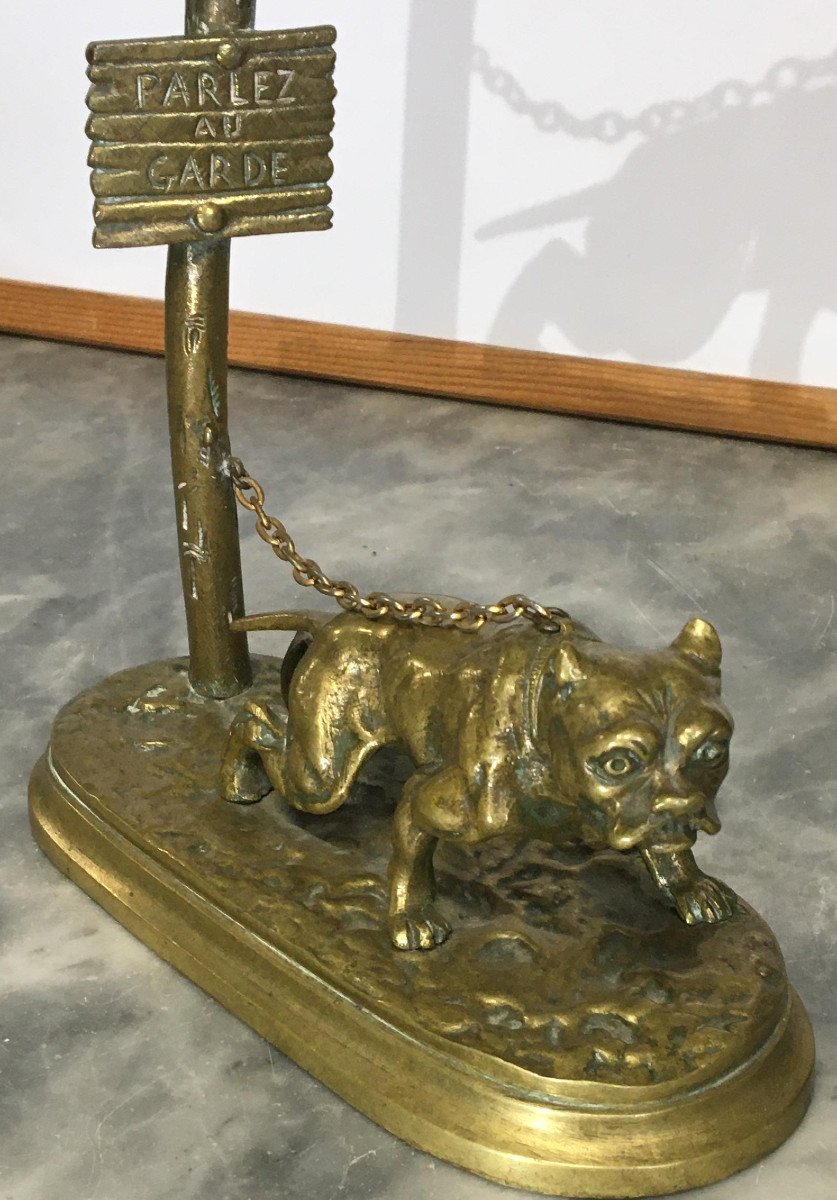 Bronze Bulldog