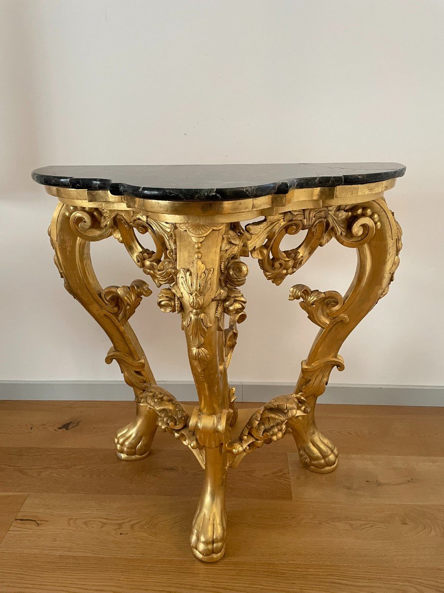 Console In Carved And Golden Wood