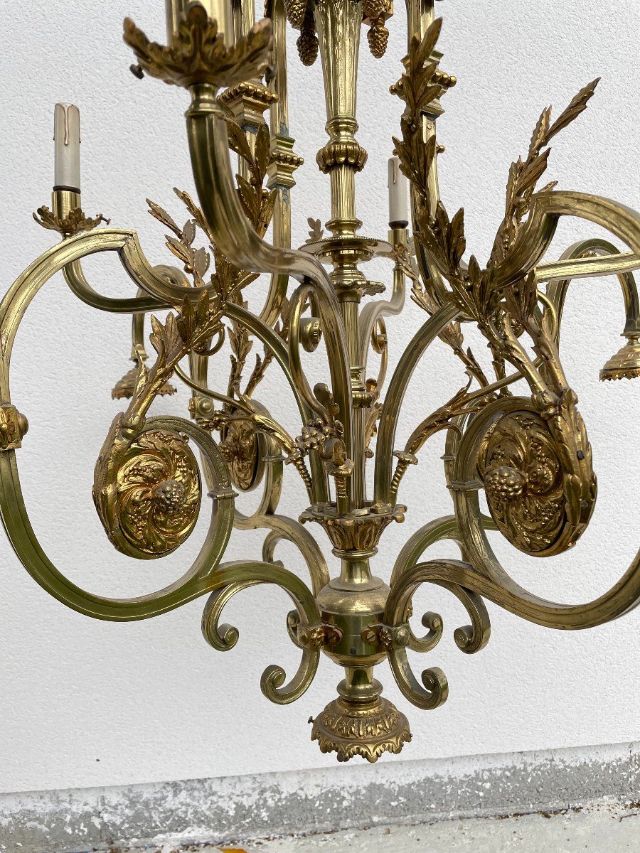 GRAND LUSTRE EN BRONZE DE STYLE LOUIS XVI-photo-2