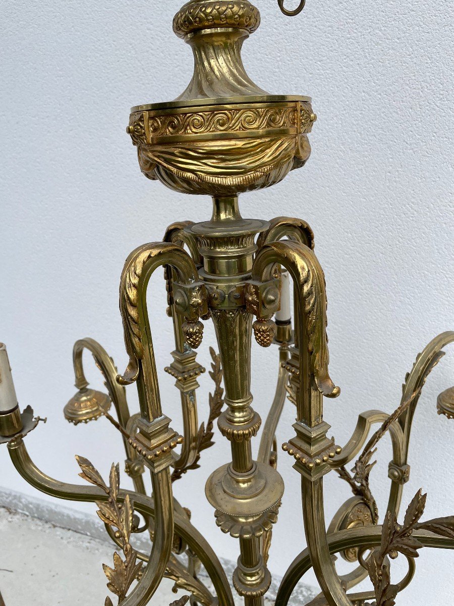 GRAND LUSTRE EN BRONZE DE STYLE LOUIS XVI-photo-3