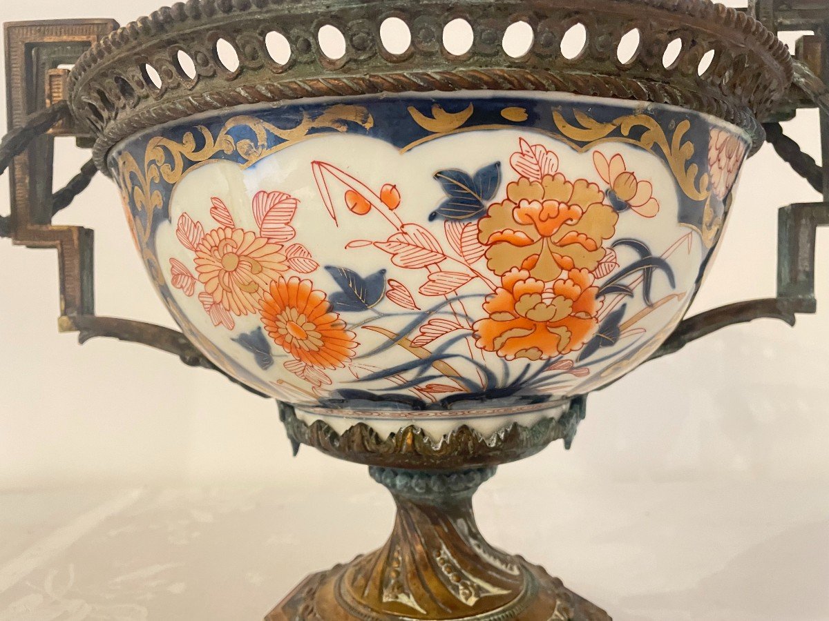 GRANDE COUPE EN PORCELAINE IMARI ET BRONZE DE STYLE LOUIS XVI-photo-3