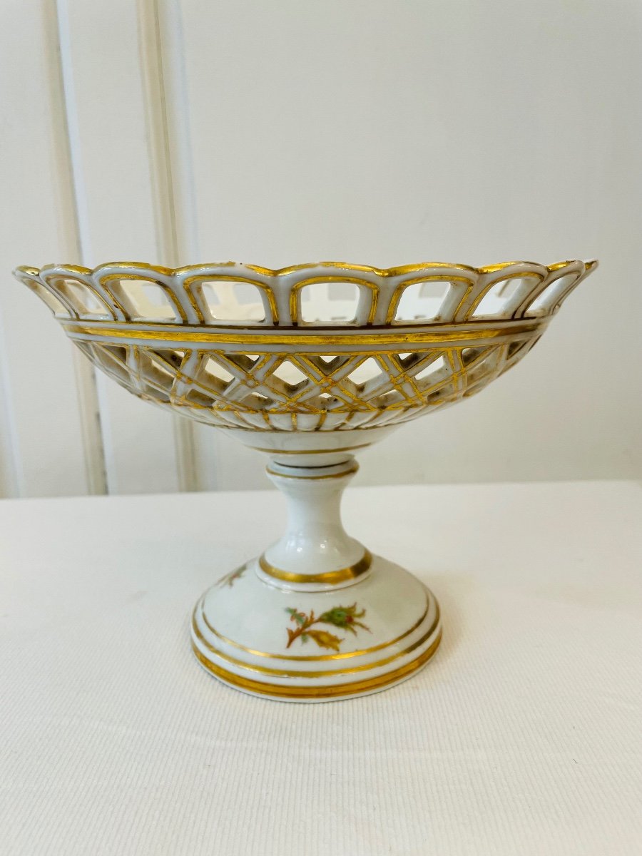 Openwork Porcelain Cup With Gold Decor And Flowers -photo-4