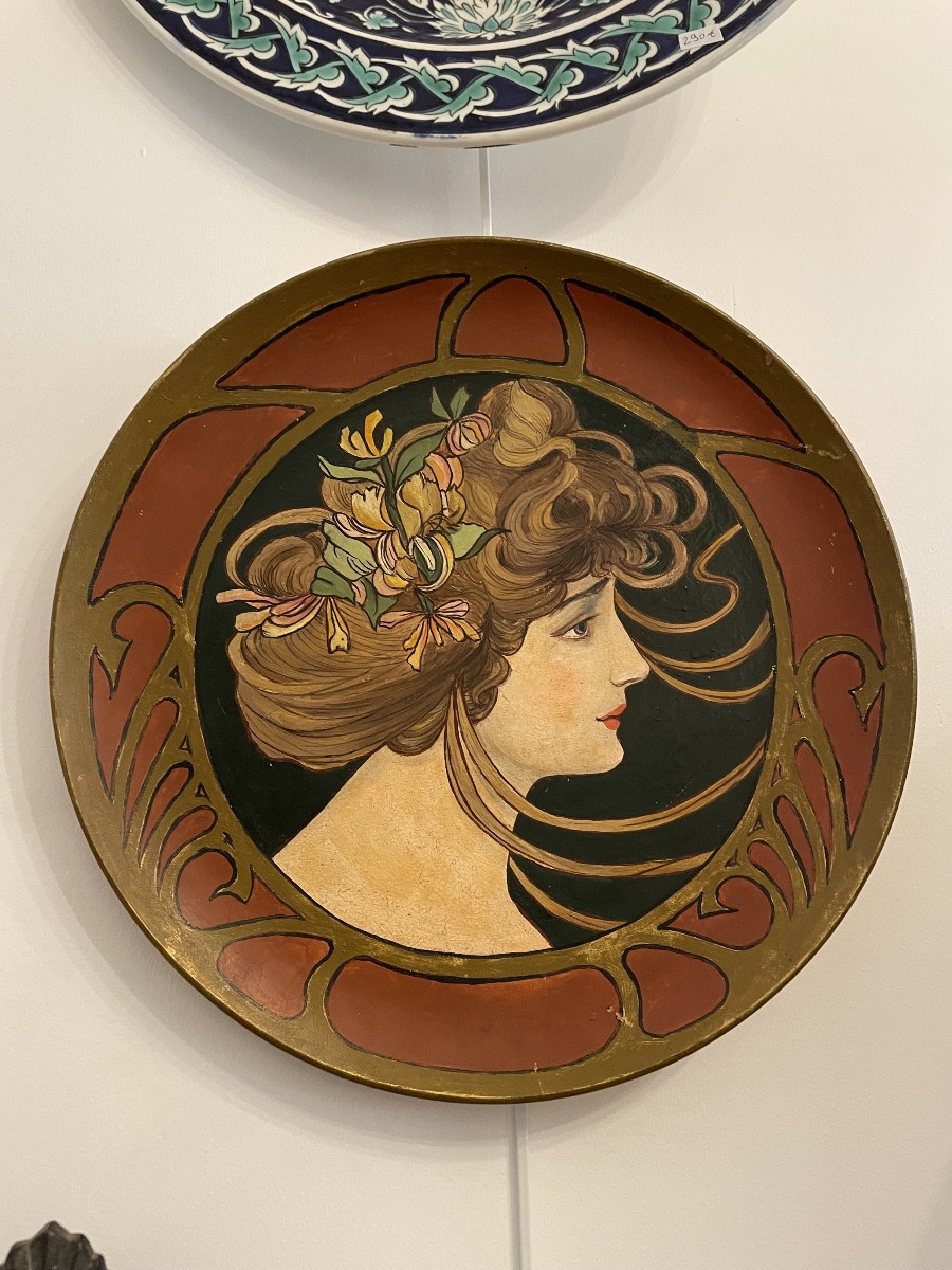 Assiette En Terre Cuite Art Nouveau 