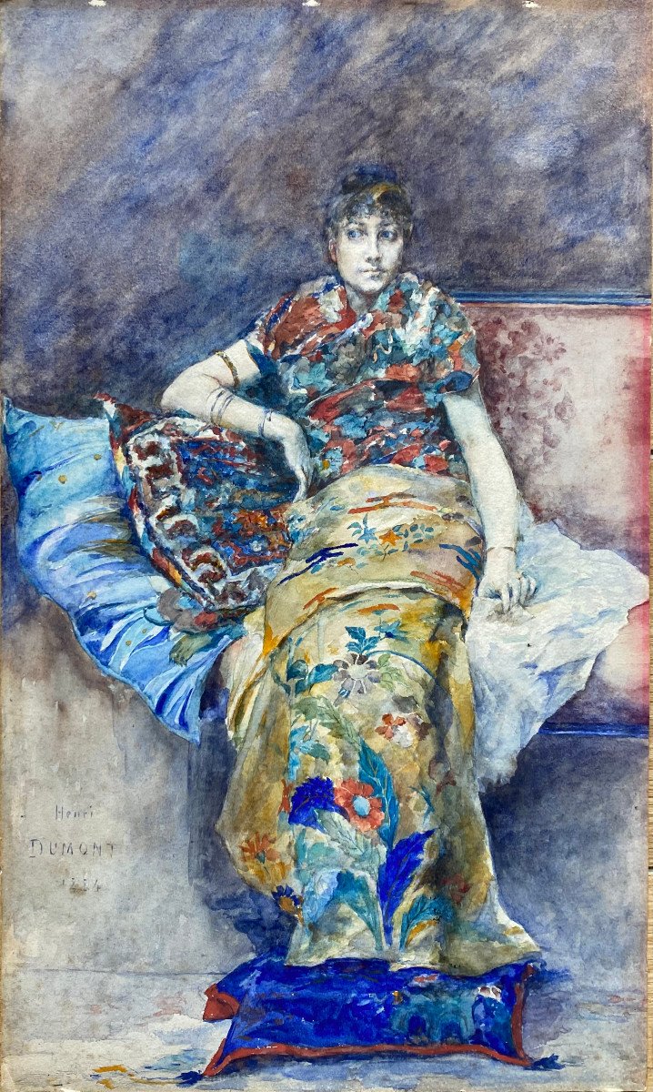 Henri COURSELLES-DUMONT,  Femme à la Robe Japoniste Assise Sur Un Divan, Aquarelle Symboliste.