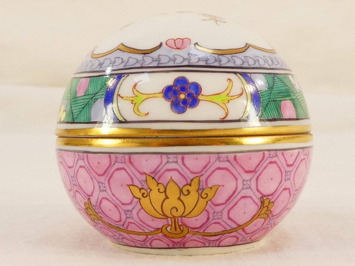 RARE FANCY BOX Oeuf couché boite porcelaine HEREND HUNGARY collection EMPEROR-photo-2