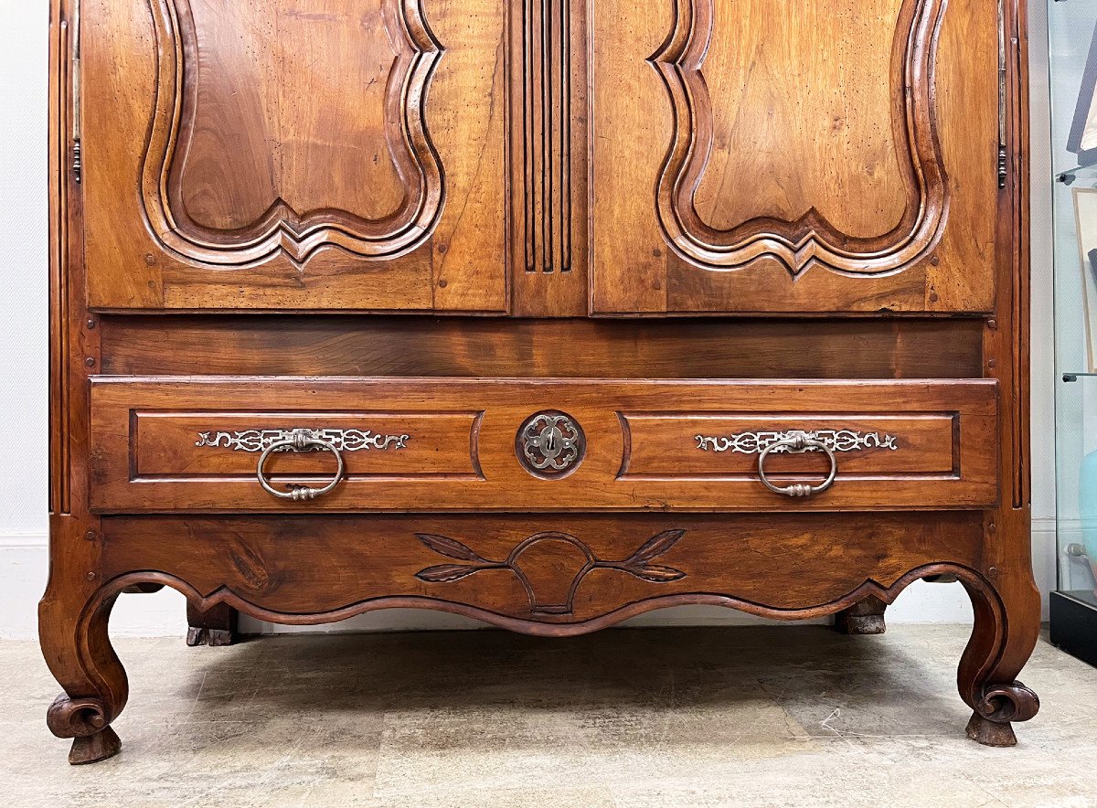 Large Louis XV Walnut Cabinet, 19th Century-photo-3