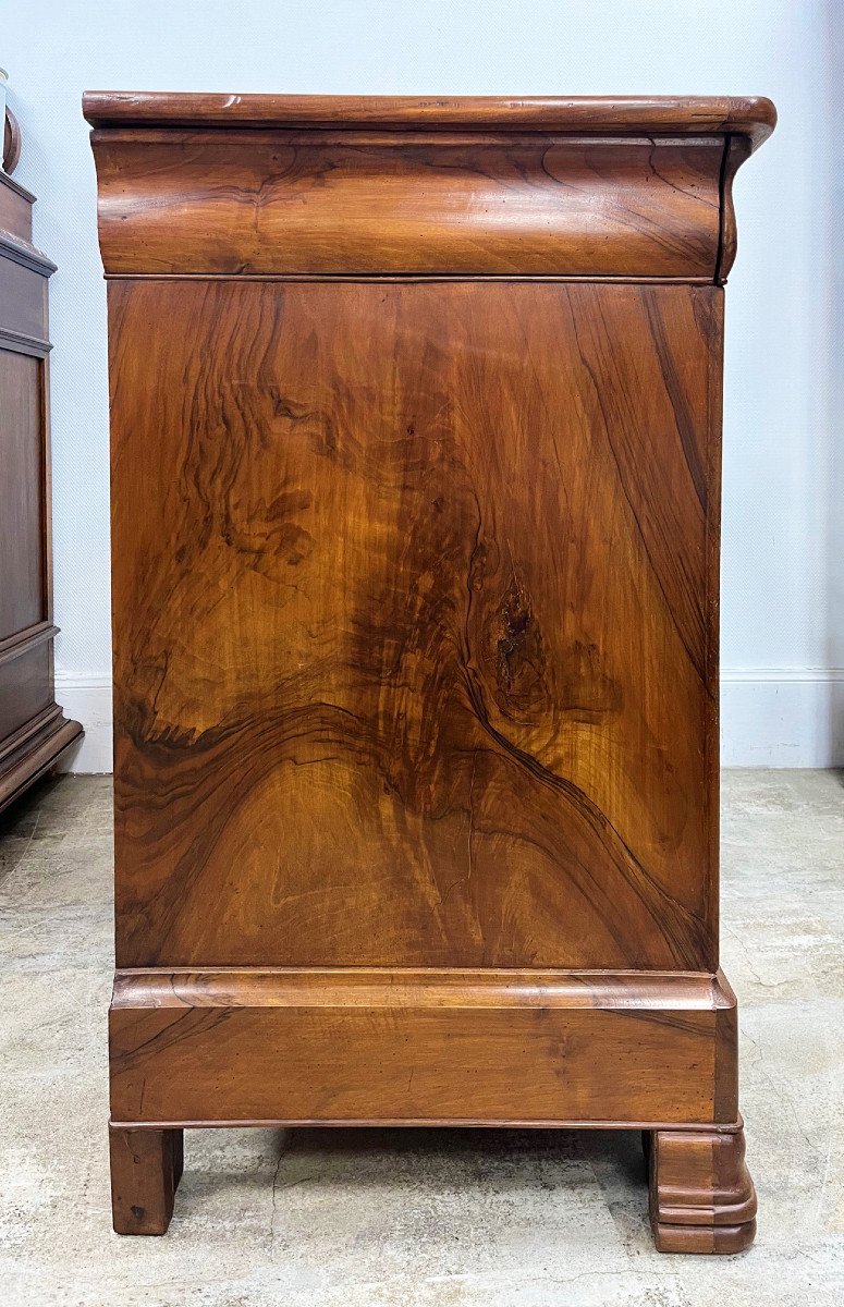 Louis Philippe Chest Of Drawers In Walnut-photo-5