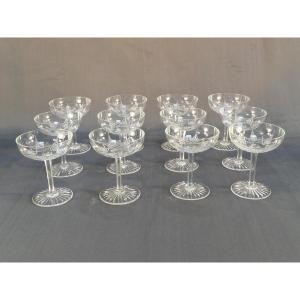 12 coupes a champagne En Cristal De Baccarat Modele EPRON