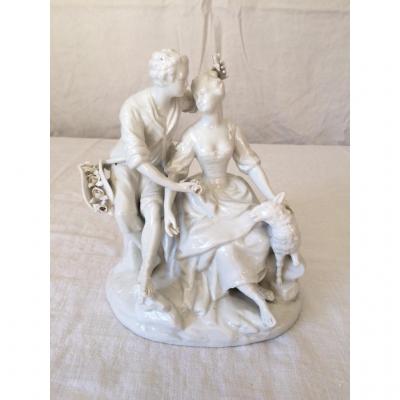 Statue En Porcelaine - Scene Galante De Berger Et Bergere