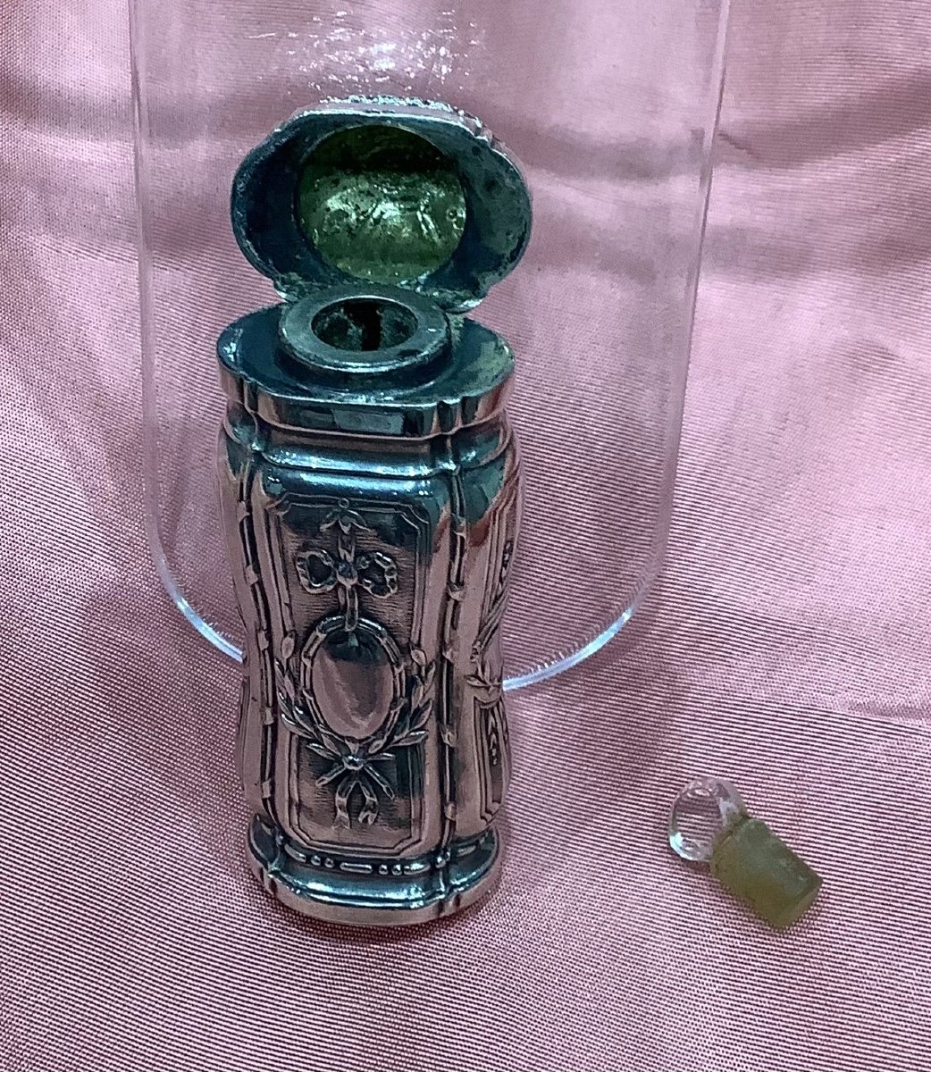 Silver Perfume Bottle With Stopper 19th Century 