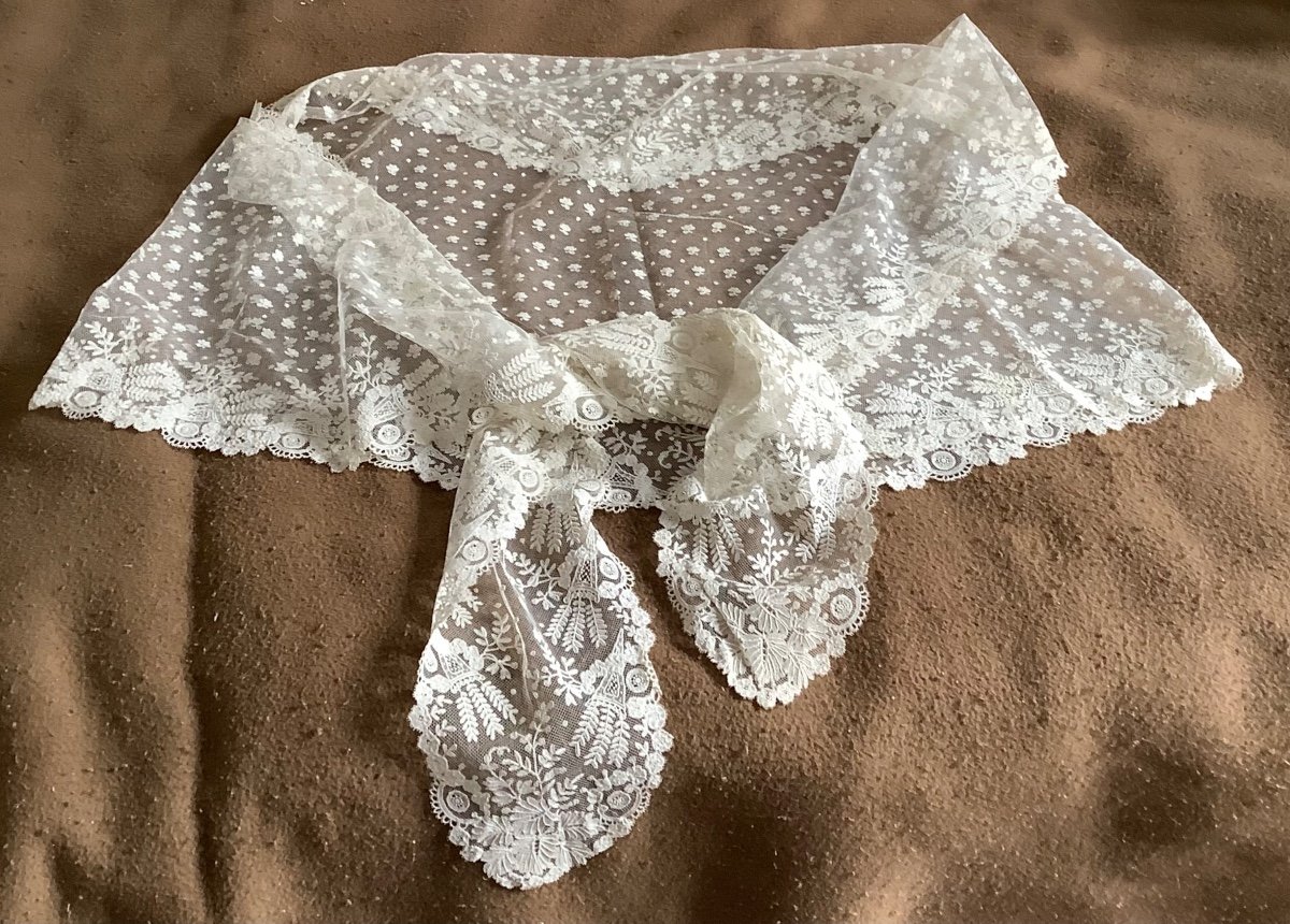 A 19th Century Brussels Lace And Applique Scarf 