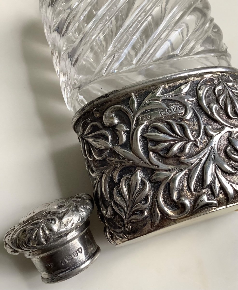 A Silver Whiskey Flask-photo-3