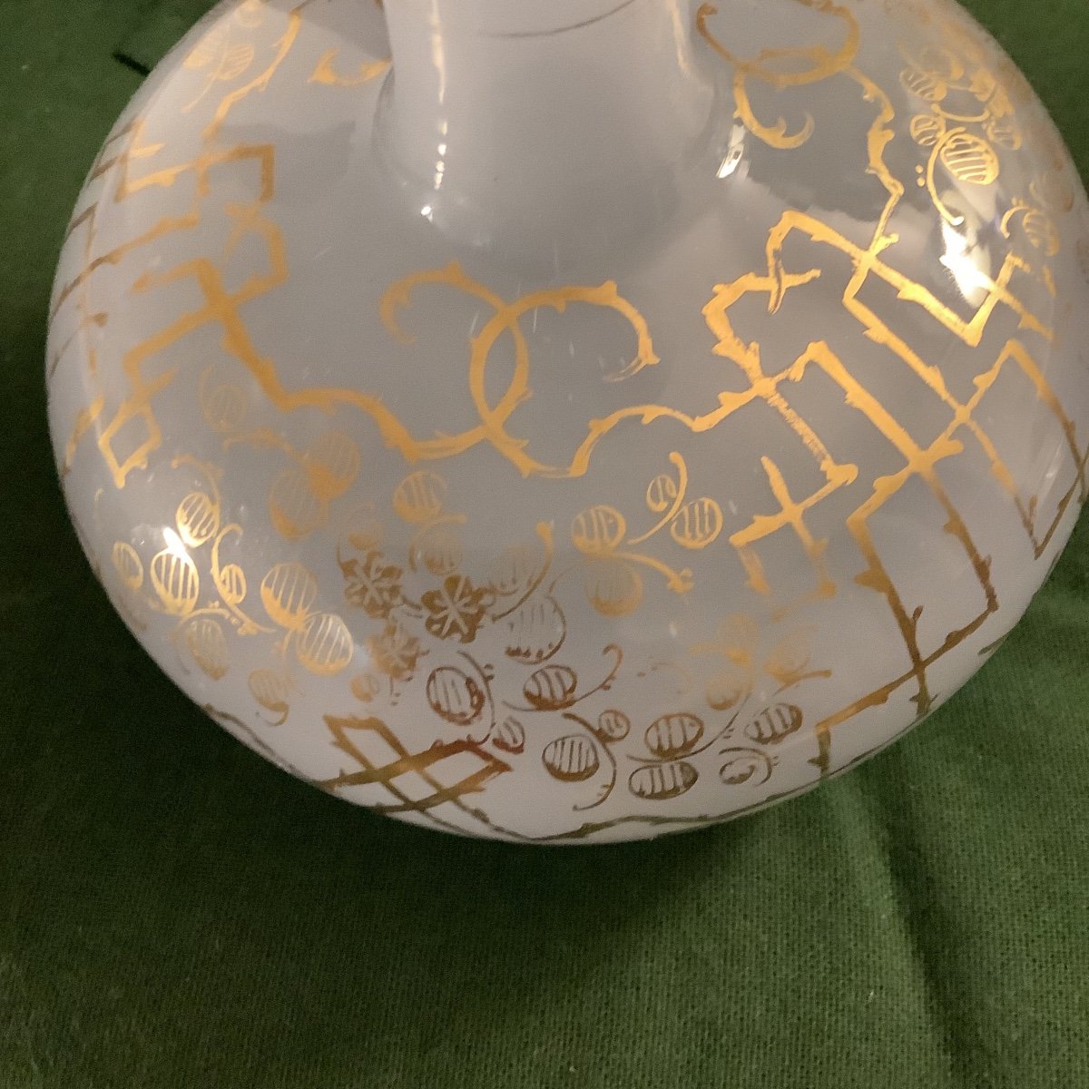 19th Century Opaline Vase -photo-3