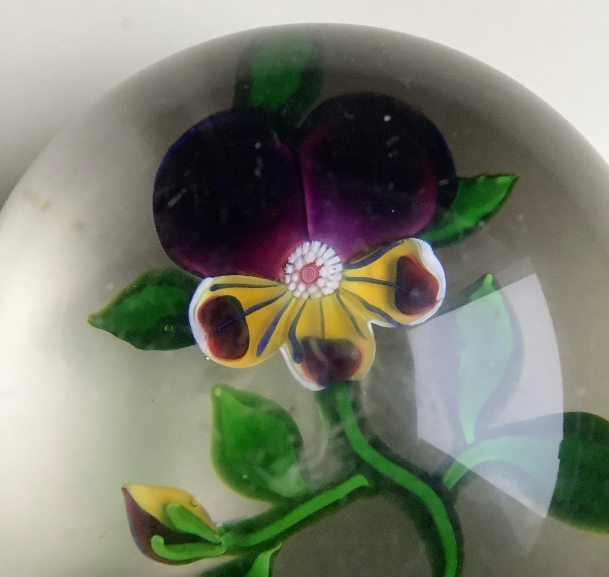 Baccarat Sulfide Glass Paperweight Decorated With A Pansy Cut On The Reverse-photo-4