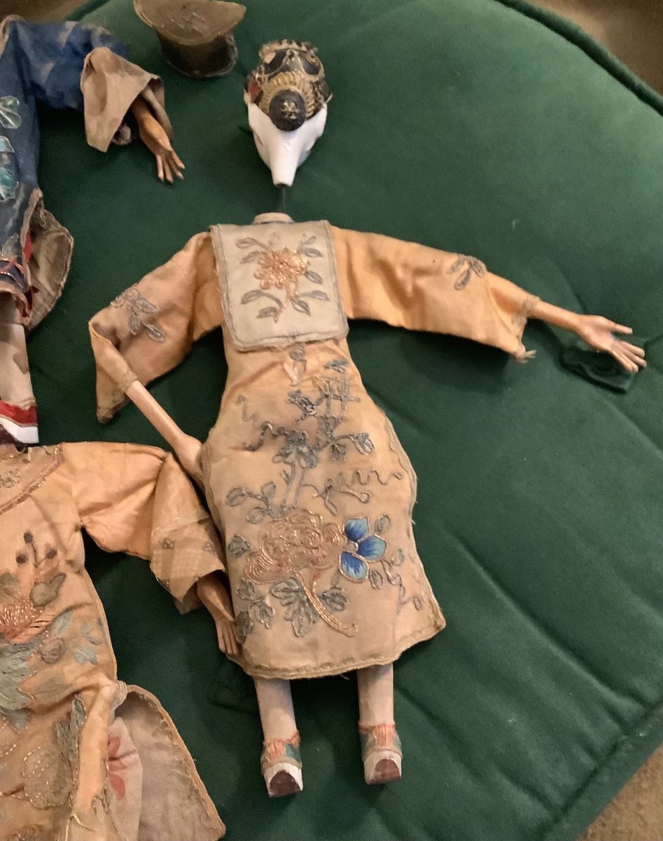 A 19th Century Chinese Doll With 2 Clothes-photo-2