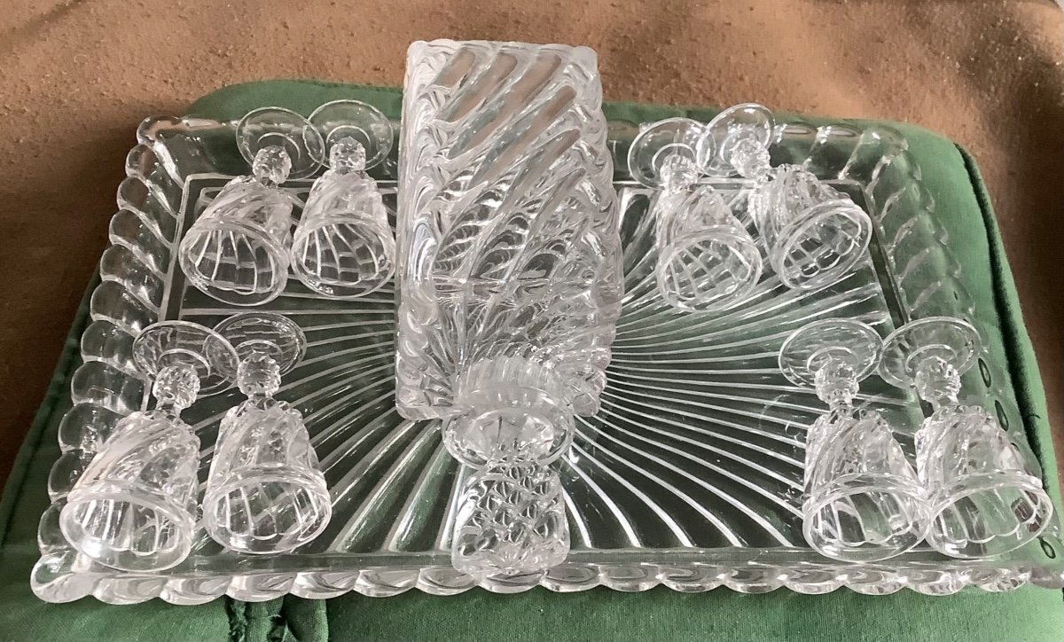 8 Baccarat Crystal Liqueur Glasses With A Decanter And Its Tray-photo-4