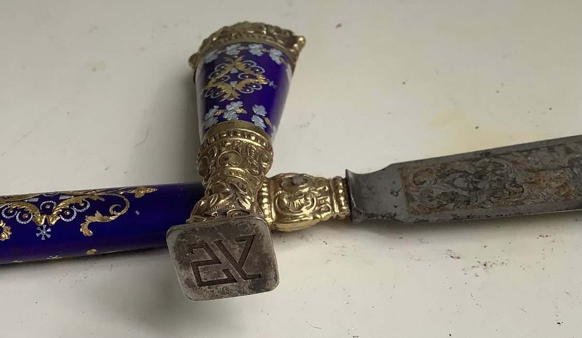 Silver-gilt And Enameled Letter Opener And Seal.-photo-1