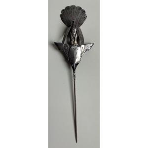 A Hat Pin Decor A Paradise Bird In Silver