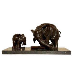 Art Deco Animal Bronze - Elephant & Baby Elephant - Ulisse Caputo 