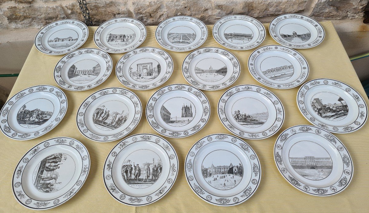 18 Plates In Fine Creil Earthenware Early 19th