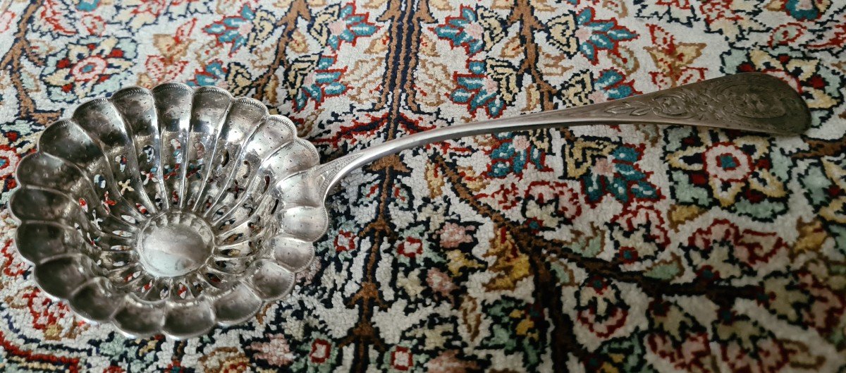 Minerva Silver Sprinkling Spoon